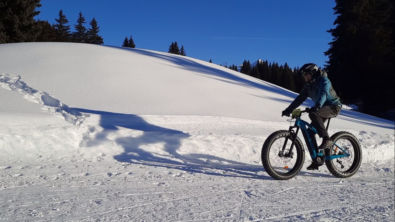 Velo sur online neige