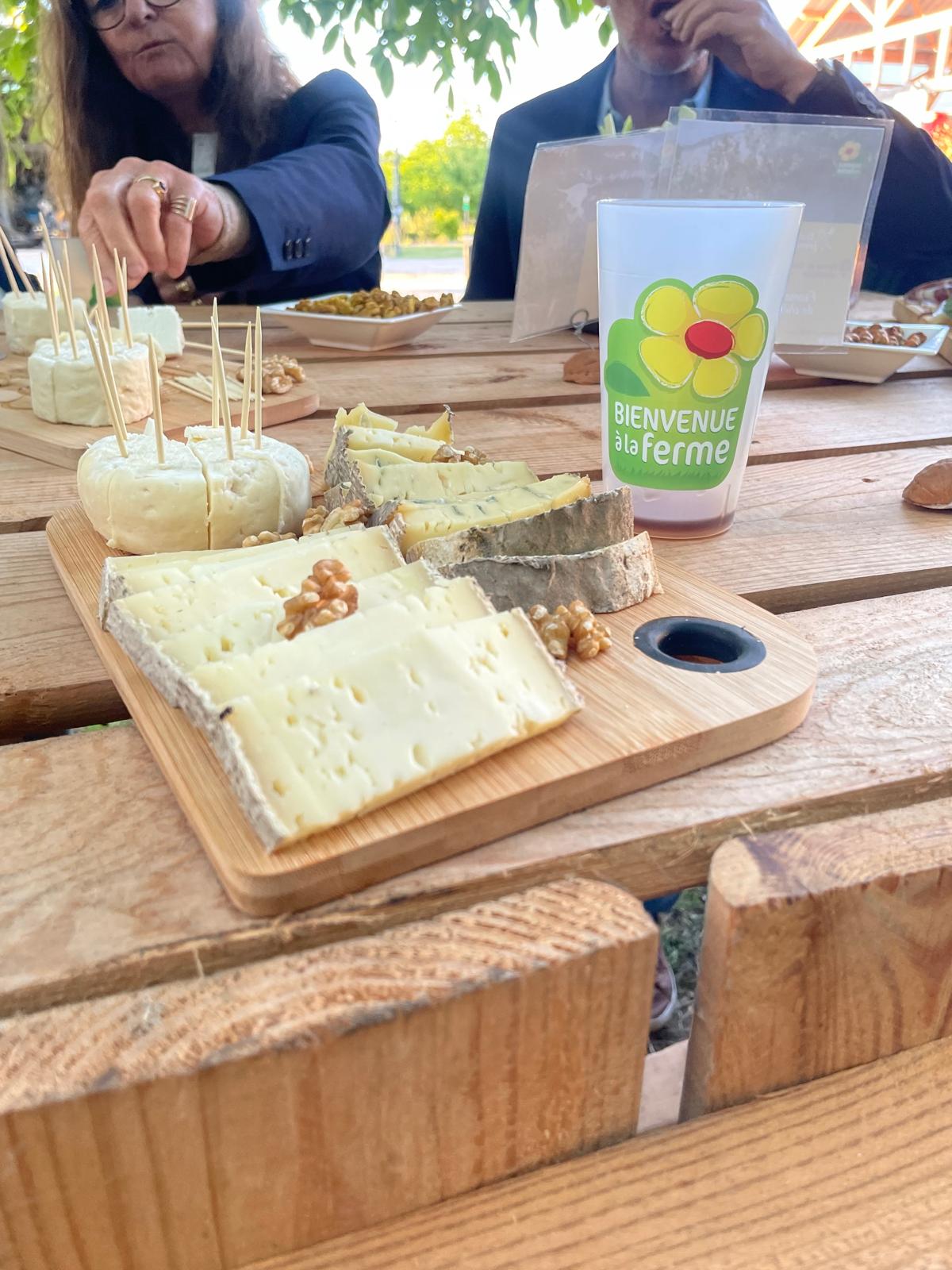 Apéro sous les noyers