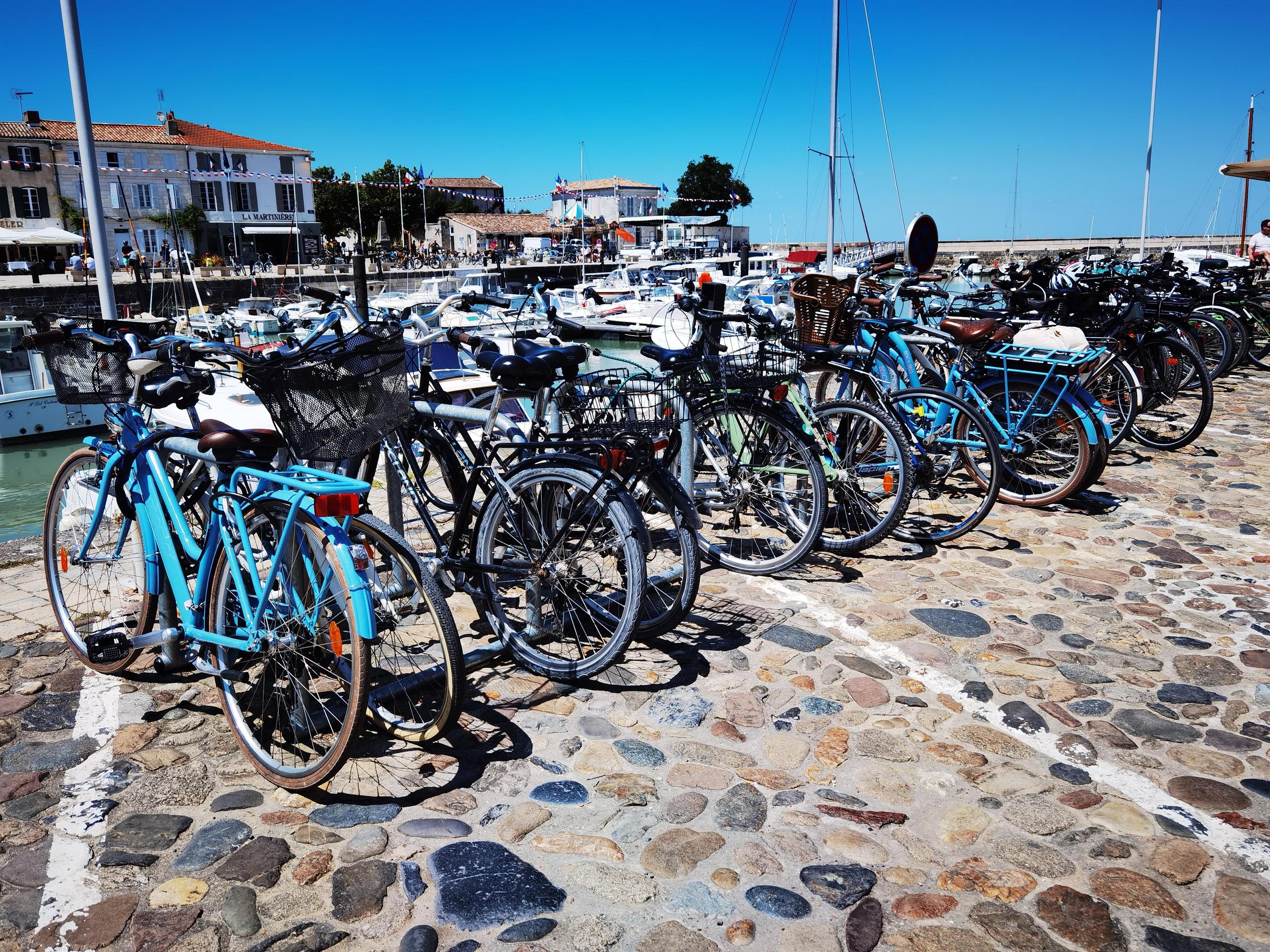 Parking vélos - rue Henri Lainé