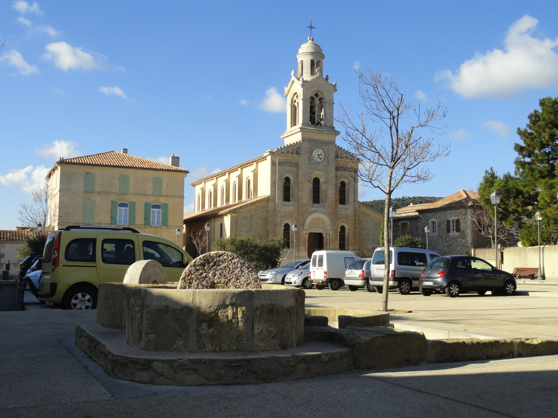 Eglise paroissiale Notre-Dame, Aureille - photo 2