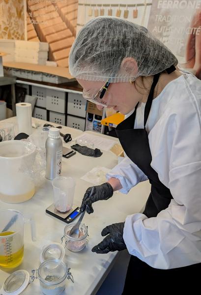 Atelier de fabrication de savon ACT_Chézery-Forens