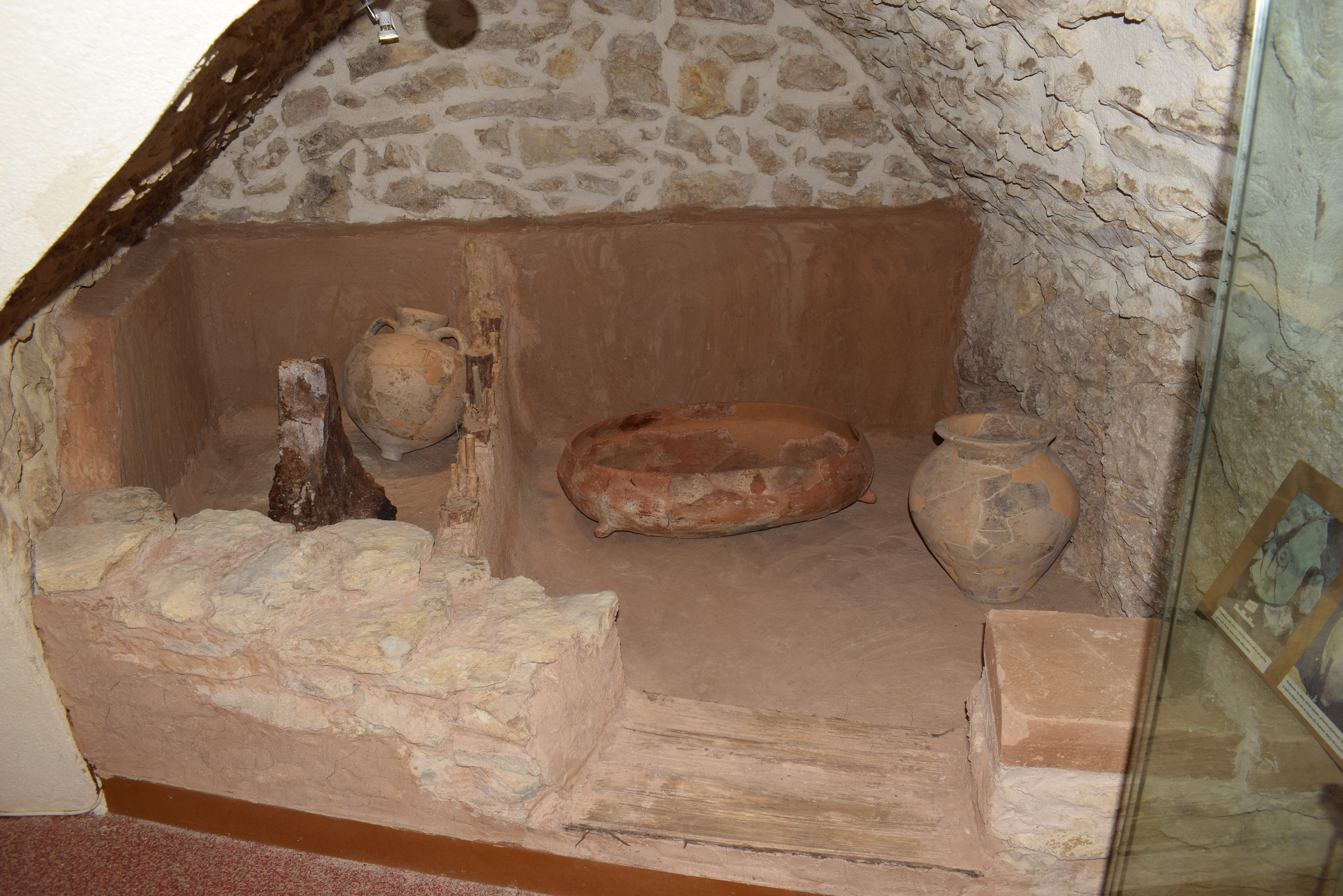 Salle d'exposition archéologique