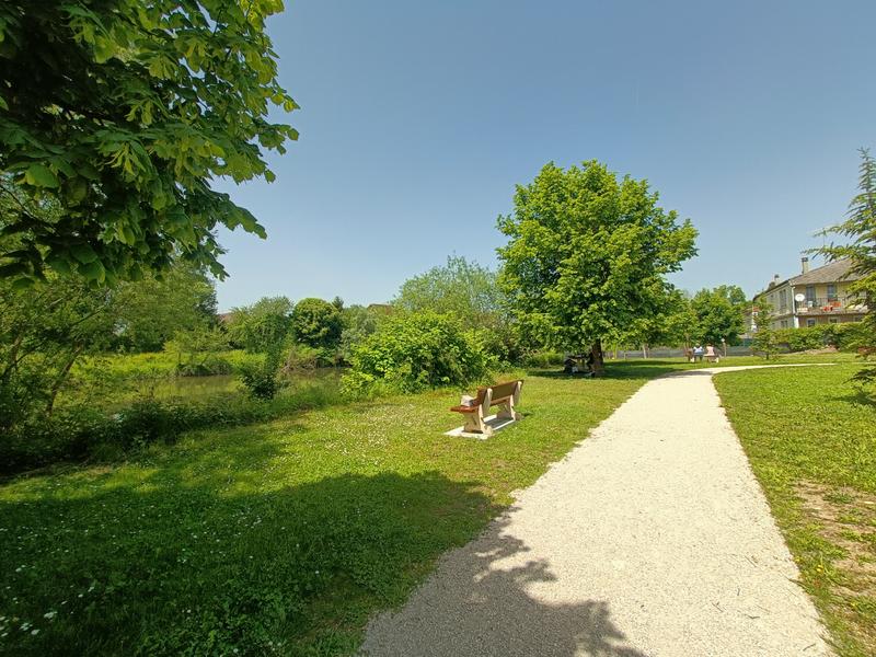 Aire de pique-nique_Saint-Genix-les-Villages