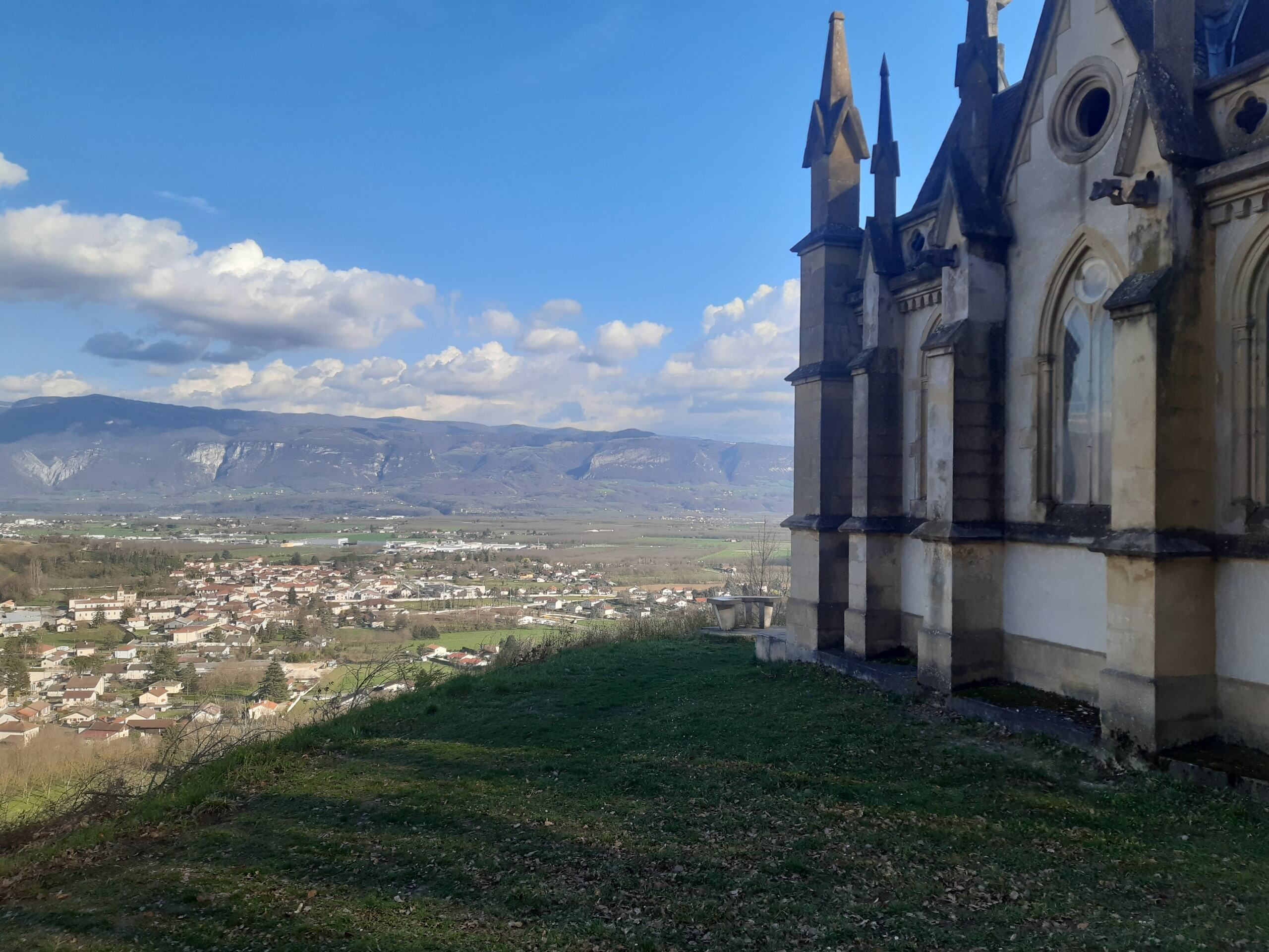 Le Tour des Chapelles