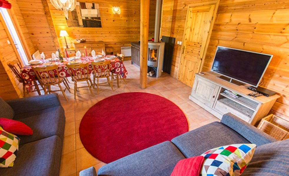 Alps Accommodation - Chalet Booboo
