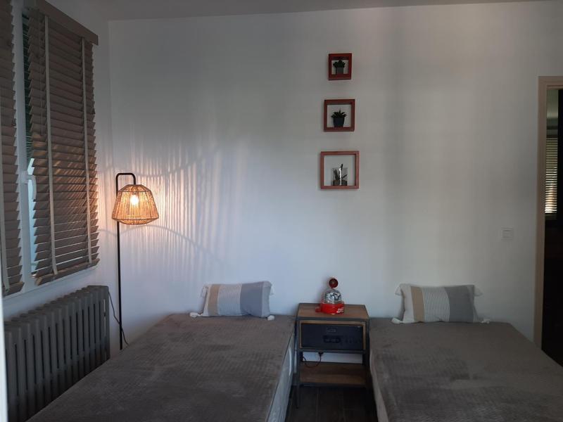 Les lauriers roses - Chambre lits simples - Gîtes de France Alpes-Maritimes 