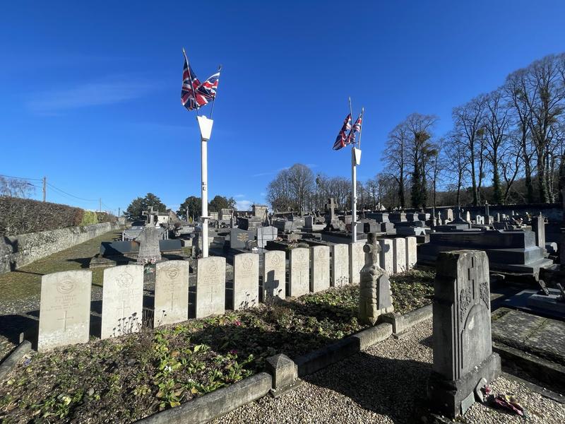 Visite découverte du monument aux morts et du cimetière de Morigny-Champigny