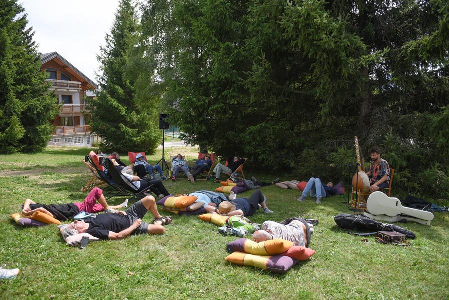 Muzikale Sieste - Spectacle Est Dans La Rue_La Toussuire