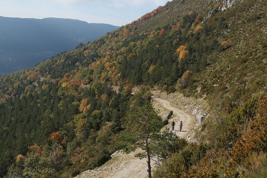 Le Grand tour des Préalpes d’Azur en VTT_Gréolières