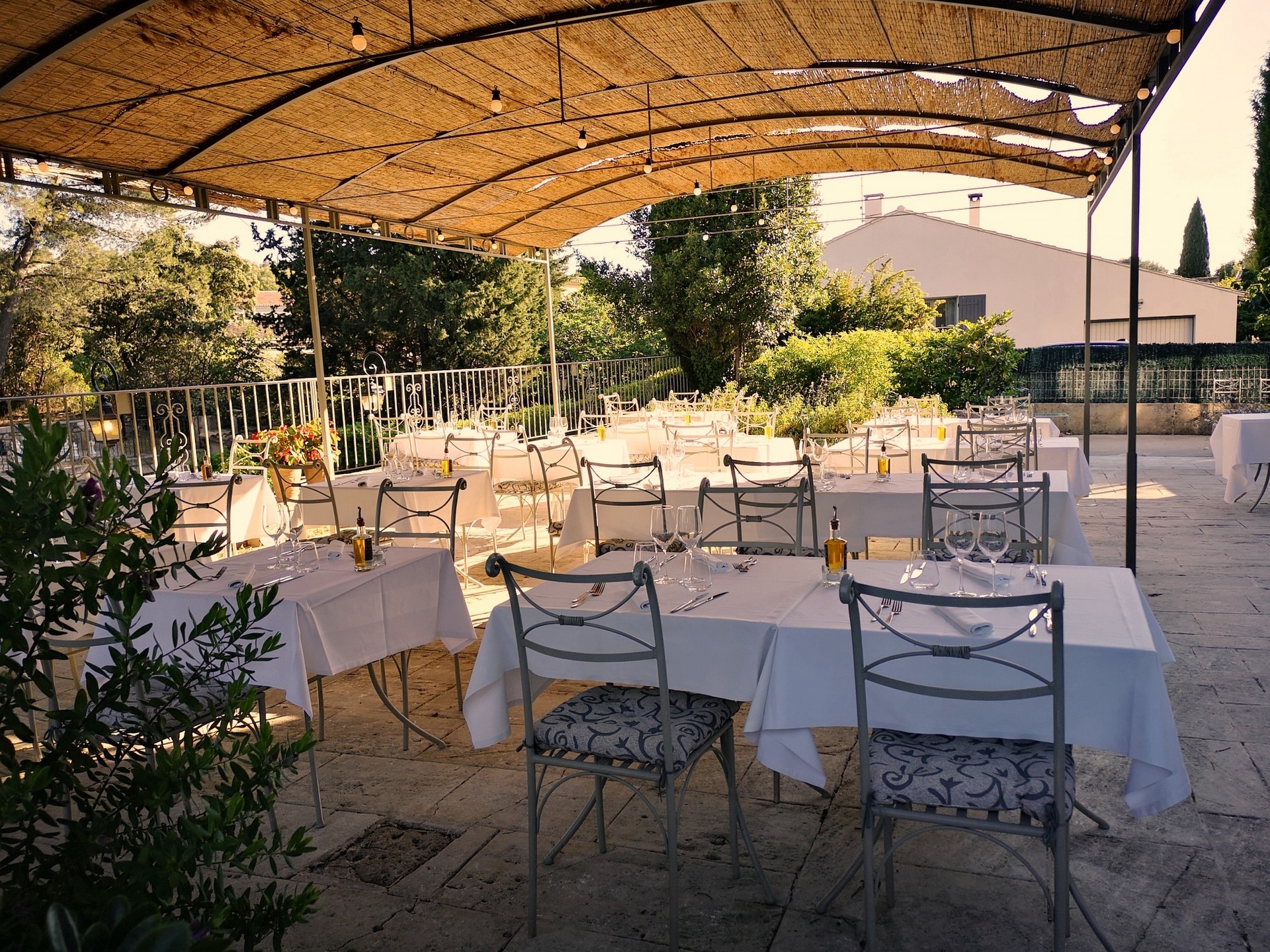 Hôtel Belesso - Restaurant Belvédère - photo 3