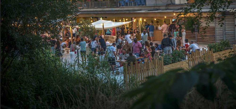 Ô BORD DE L’Ô beach restaurant