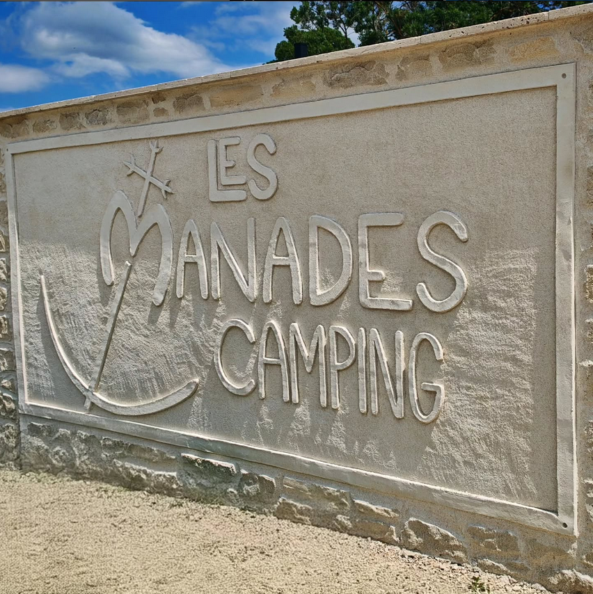 Camping Les Manades