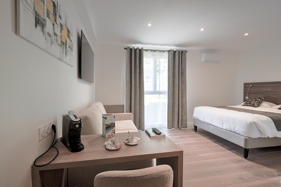 Hôtel Le Petit Casset_La Boisse