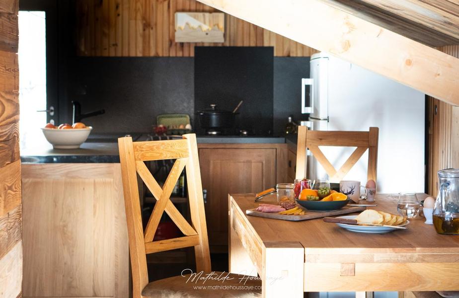 Espace repas/cuisine Gîte La Sitelle - Belvédère - Gîtes de France Alpes-Maritimes