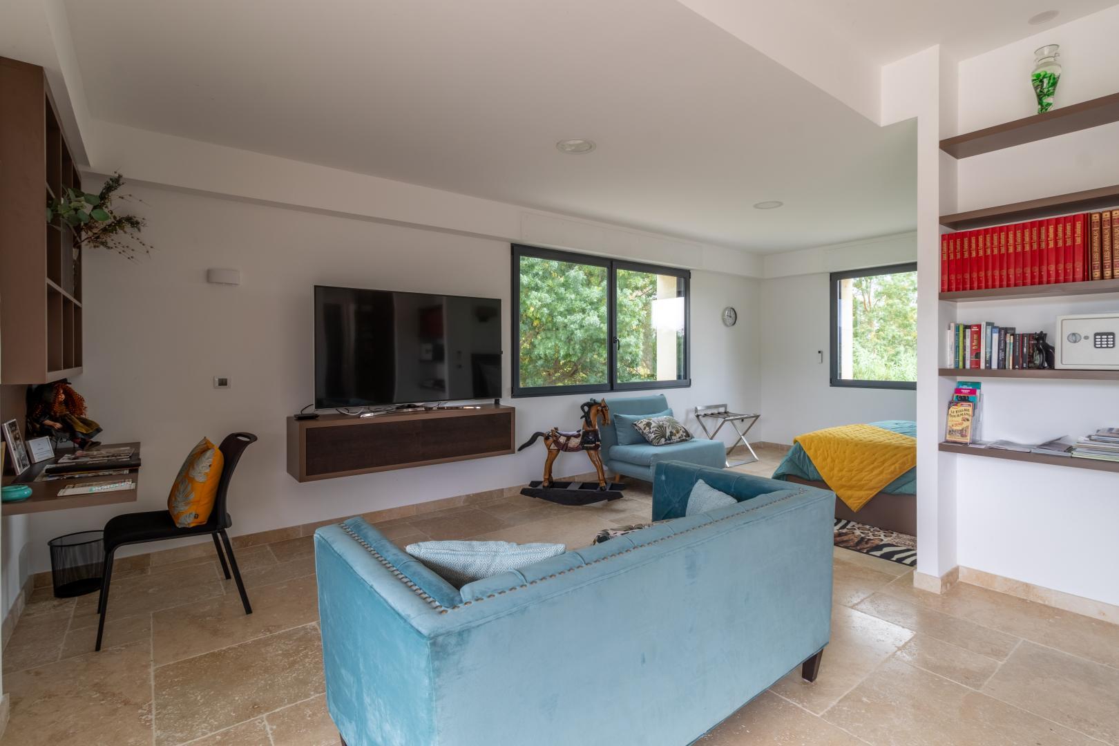 Domaine des Eucalyptus, Mollégès - photo 25