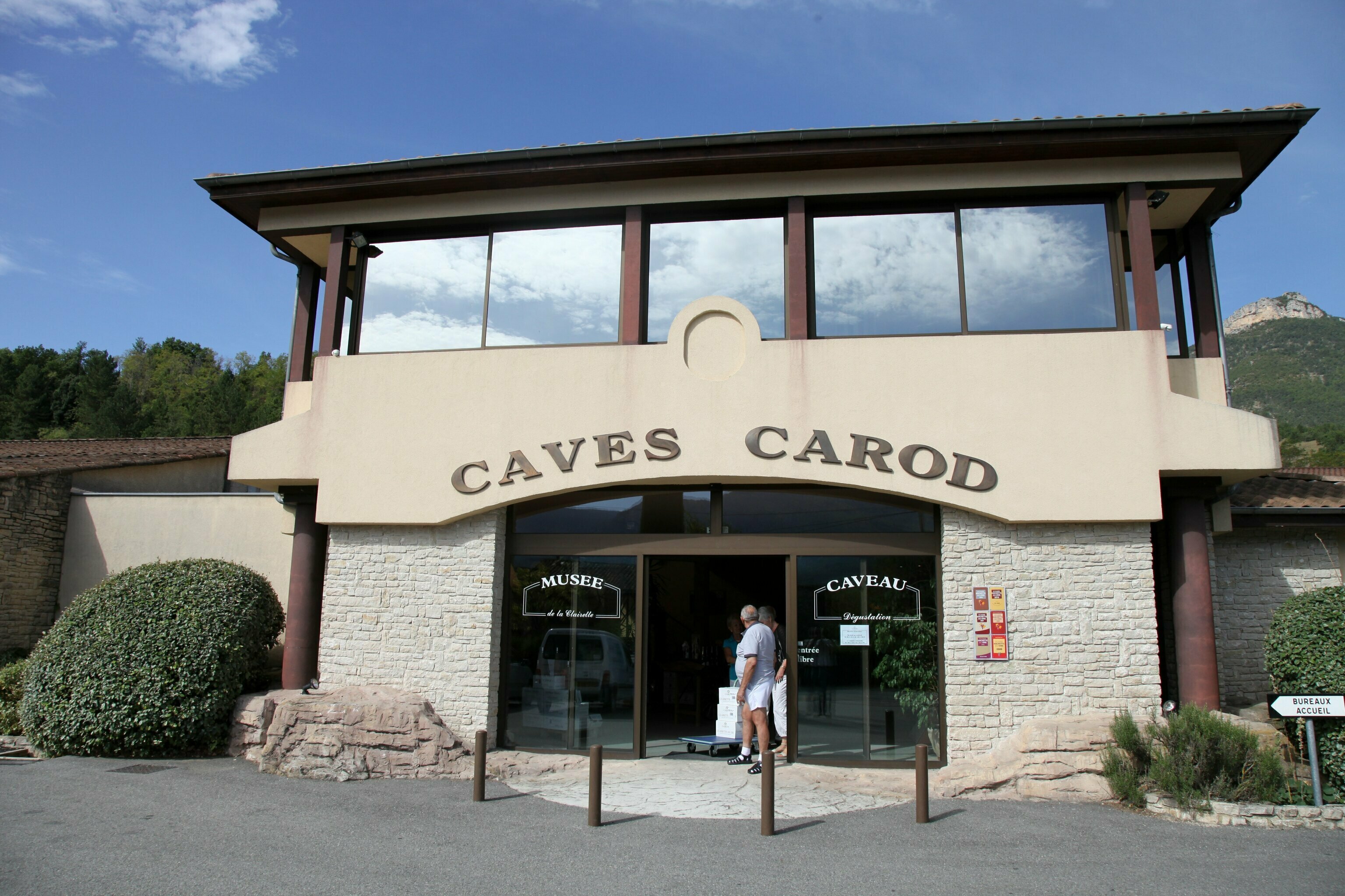 Caves Carod