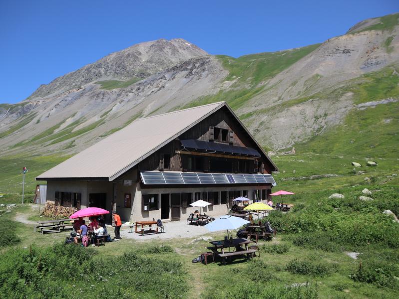 Test taille - © Laury Chamerlat Alpe de Villar d'Arène Mountain hut (FFCAM)_Villar-d'Arêne - © Laury Chamerlat