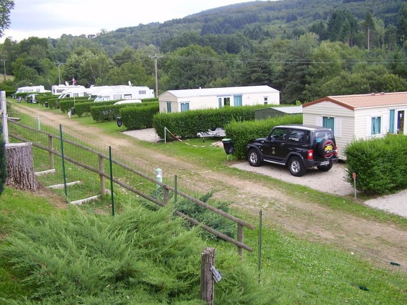 Aire de services du Camping Le Grün de Chignore