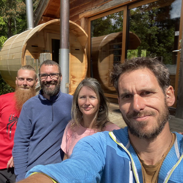 Là-Haut, cabanes perchées