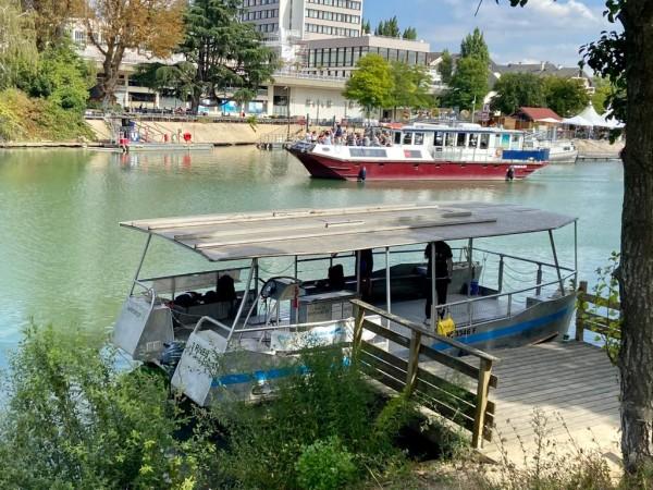 Traversée de la Marne avec les Passeurs de Rives de Nogent-sur-Marne 