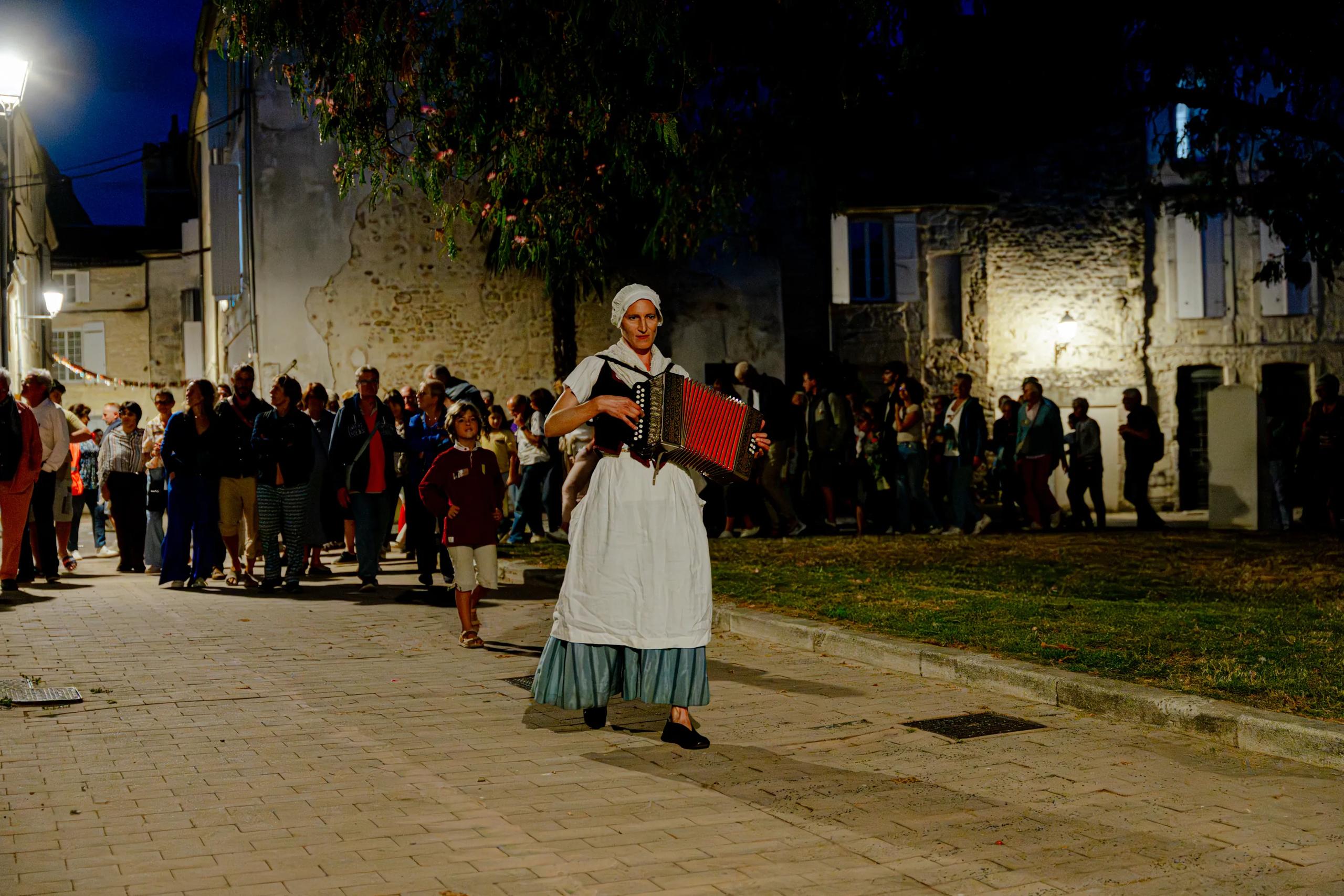 Saintes, belle de nuit - Visite théâtralisée