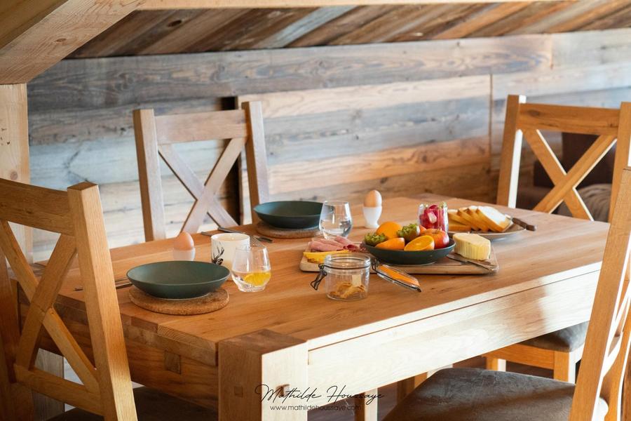 Espace repas Gîte La Sitelle - Belvédère - Gîtes de France Alpes-Maritimes