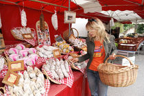 Marché de Brides-les-Bains Haute Savoie