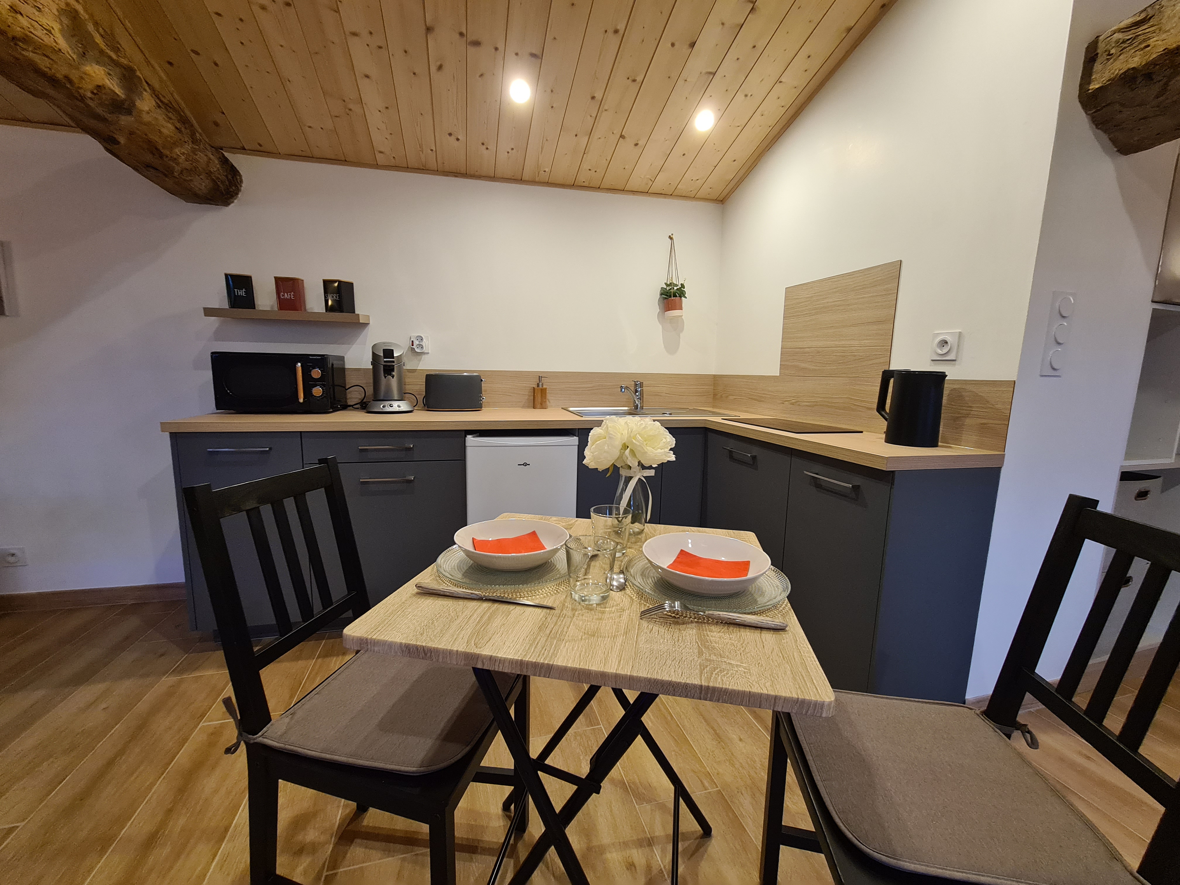 gite les cèdres 1