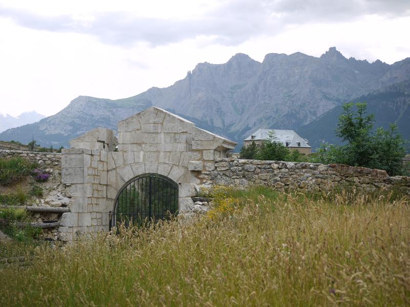 Porte d'entrée, fort Dauphin - © Ville de Briançon - Service du Patrimoine Visite XXL: le Fort Dauphin et le Fort des Trois Têtes_Briançon - © Ville de Briançon - Service du Patrimoine