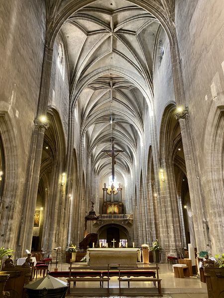 L'intérieur de Notre-Dame