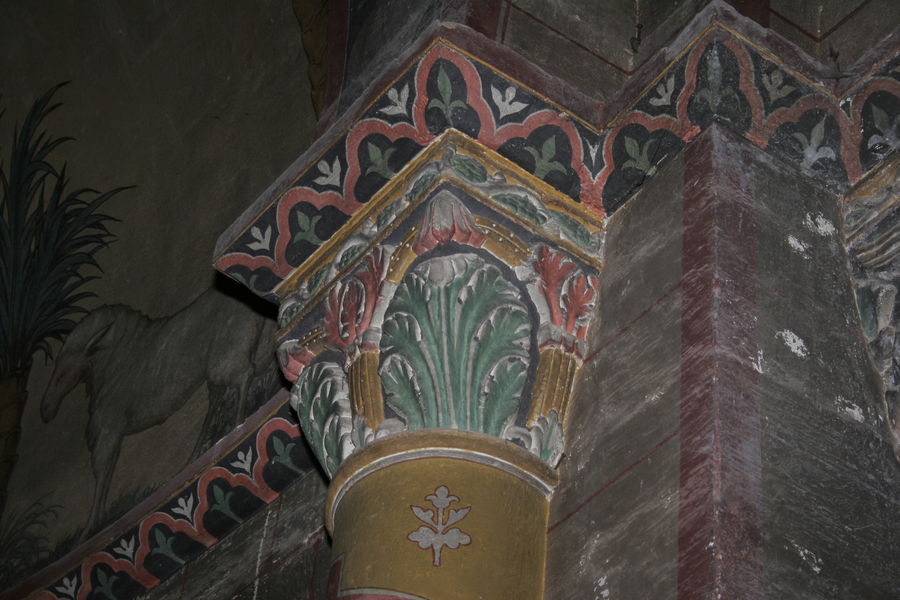 Chapiteau de l'église Saint Martin de Vion