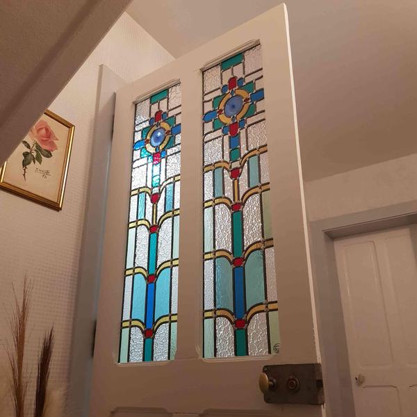 Vitrail réalisé par l'atelier Au cœur du vitrail 