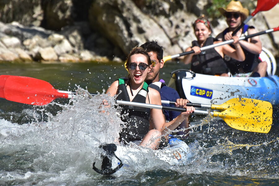 Canoë - Kayak de Vallon à St Martin d'Ardèche - 32 ou 39 km / 2 jours avec Cap07 Canoë