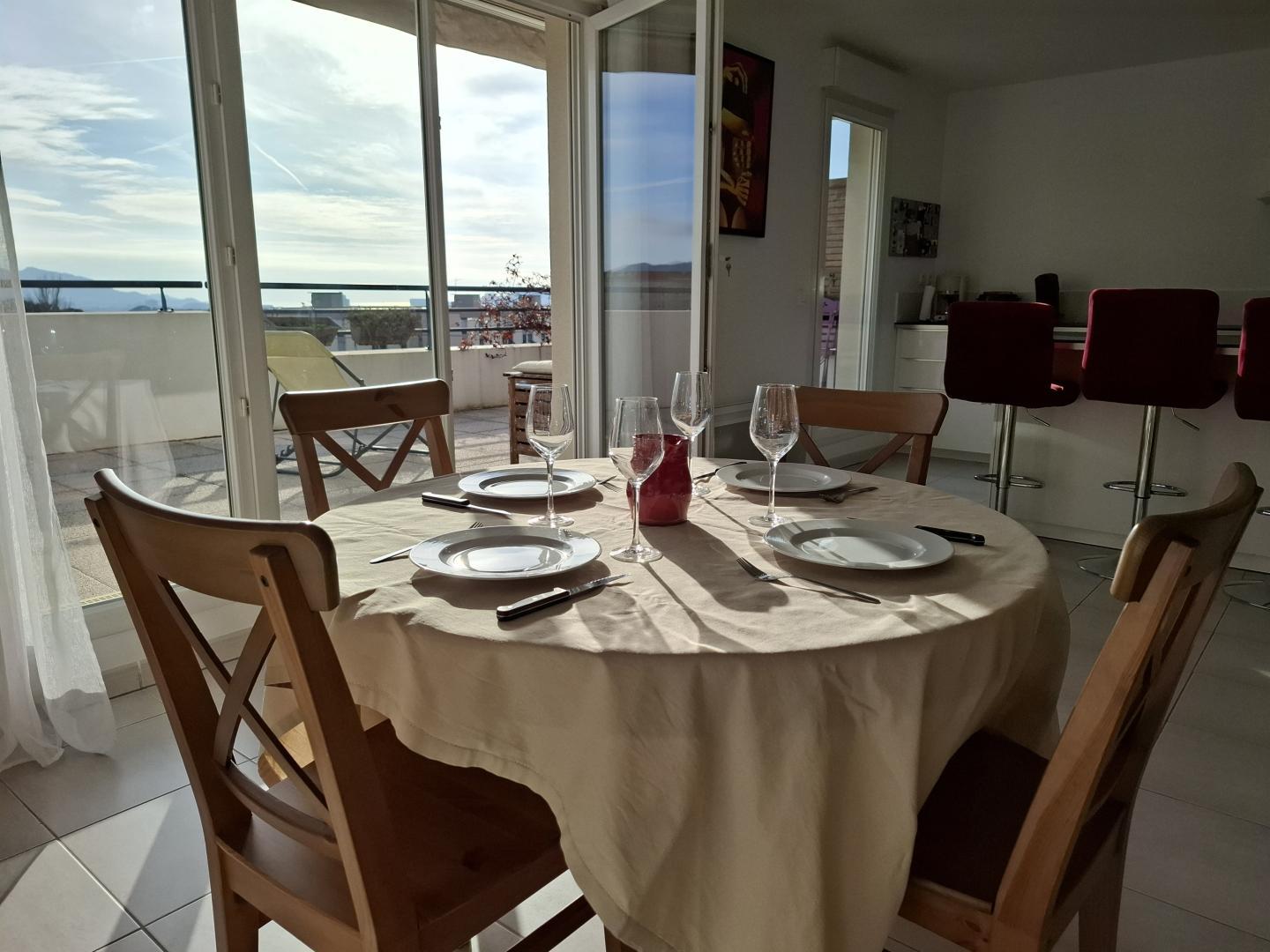 Terrasse Massilia, Marseille 12e Arrondissement - photo 8