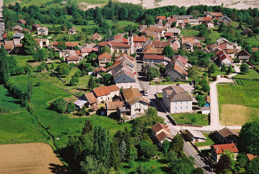 Vue aérienne Contrevoz