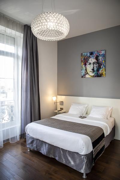 Chambre lit double