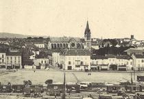 Le quartier des Minimes et la Chambre de Commerce._Roanne
