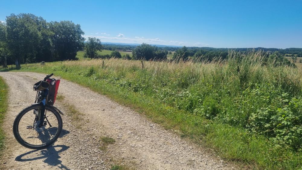 Circuit VTT-VTC n°13 (rouge)  - Les chemins de St Jean_Montrevel-en-Bresse