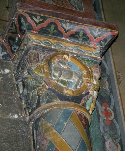 Chapiteaux de l'église Saint Martin de Vion