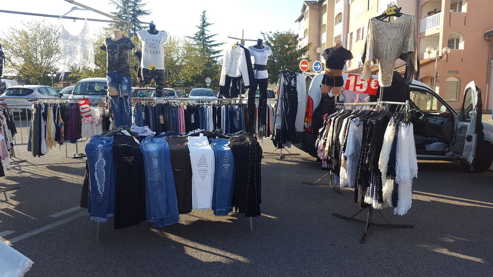 Stand de vêtements