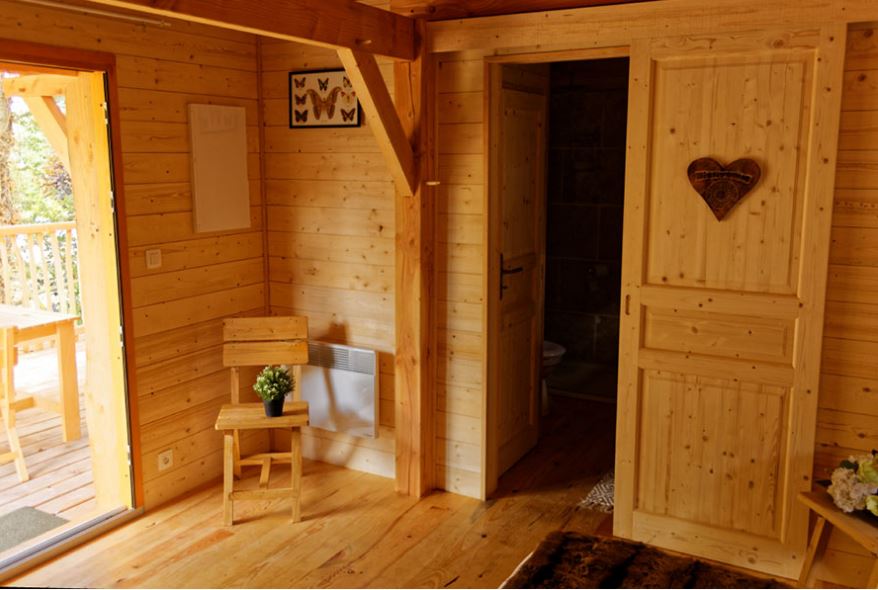 Cabane perchu00e9e - Maisse