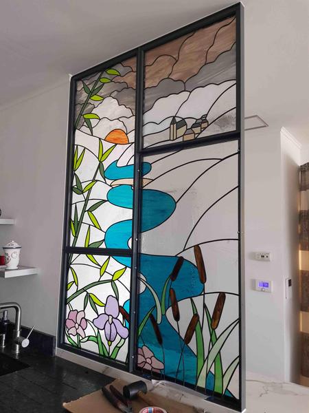 Vitrail réalisé par l'atelier Au cœur du vitrail 