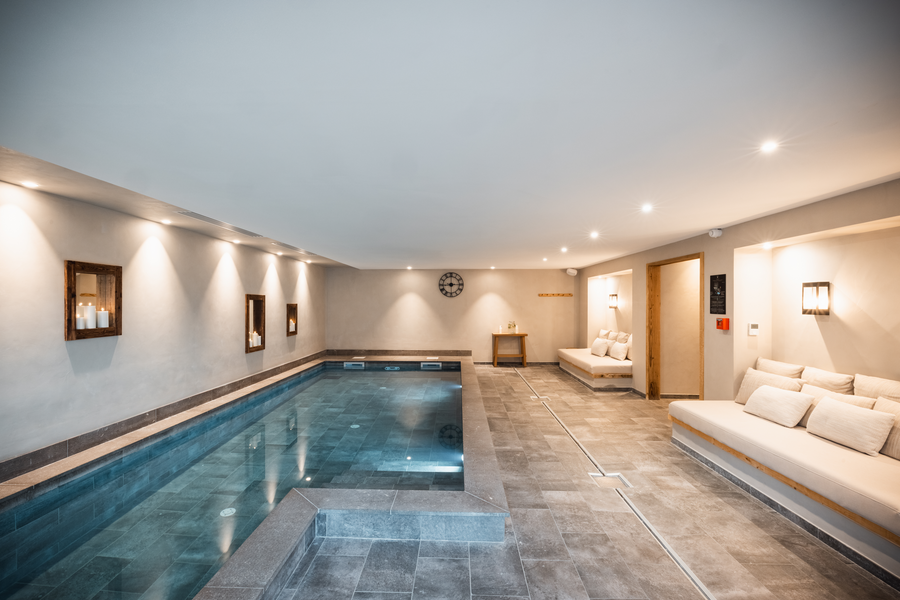 Piscine de l'Hotel_de_la_Roche