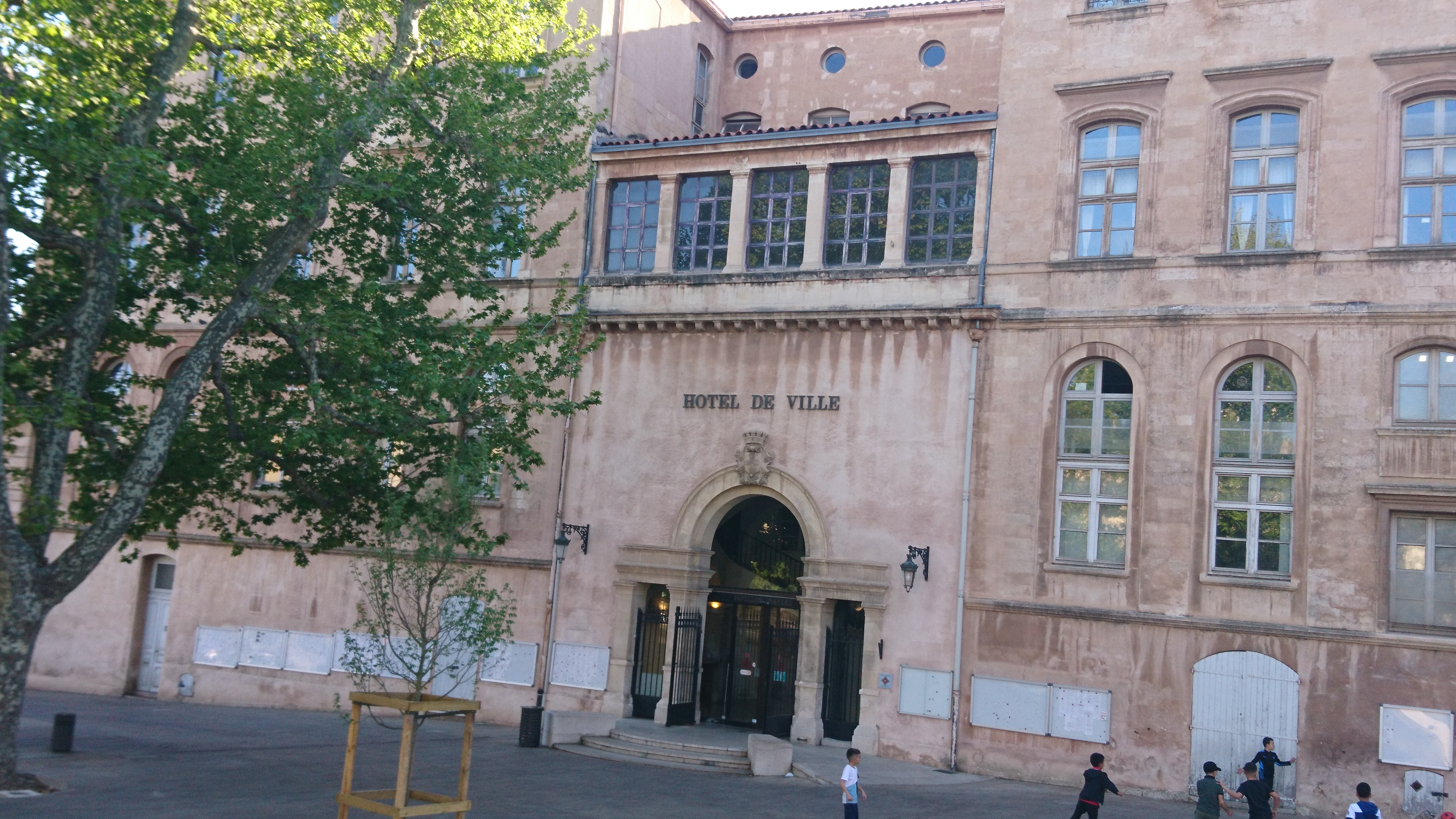 L'Hôtel de Ville — photo 2