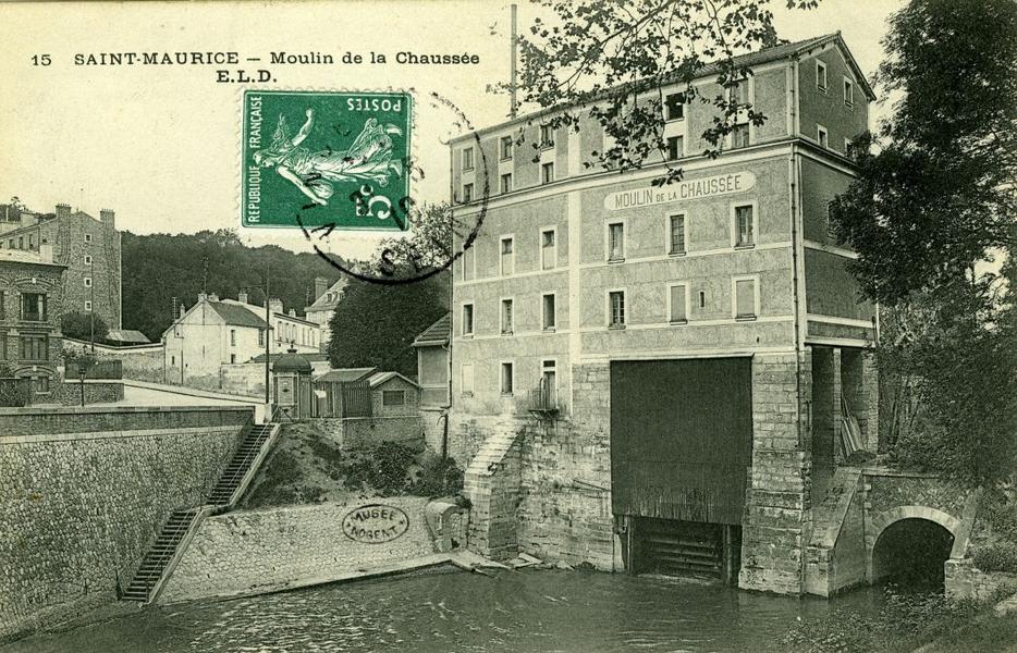 Carte postale du moulin de la Chaussée à Saint-Maurice 