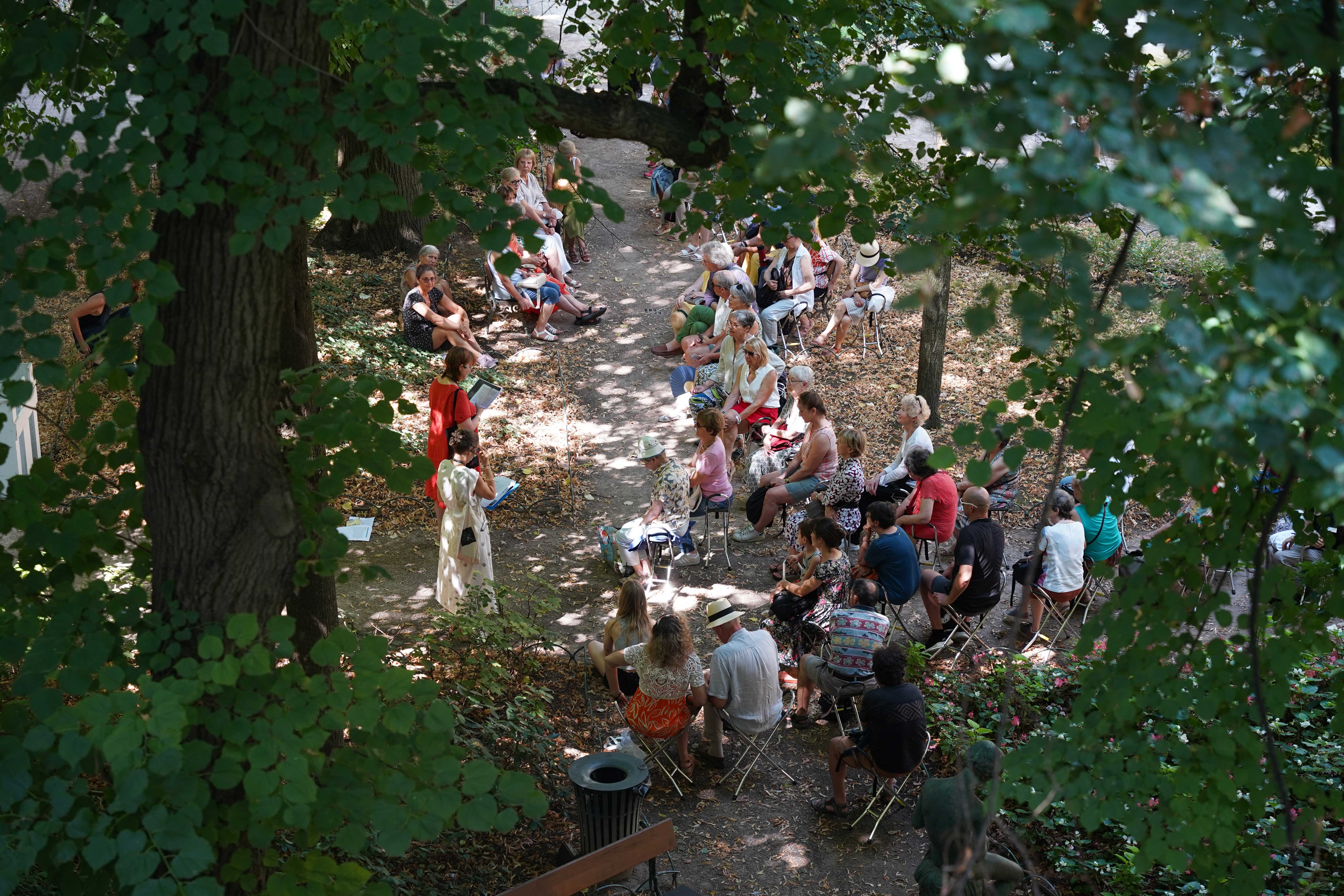 Lectures au jardin du Musée des Beaux-Arts