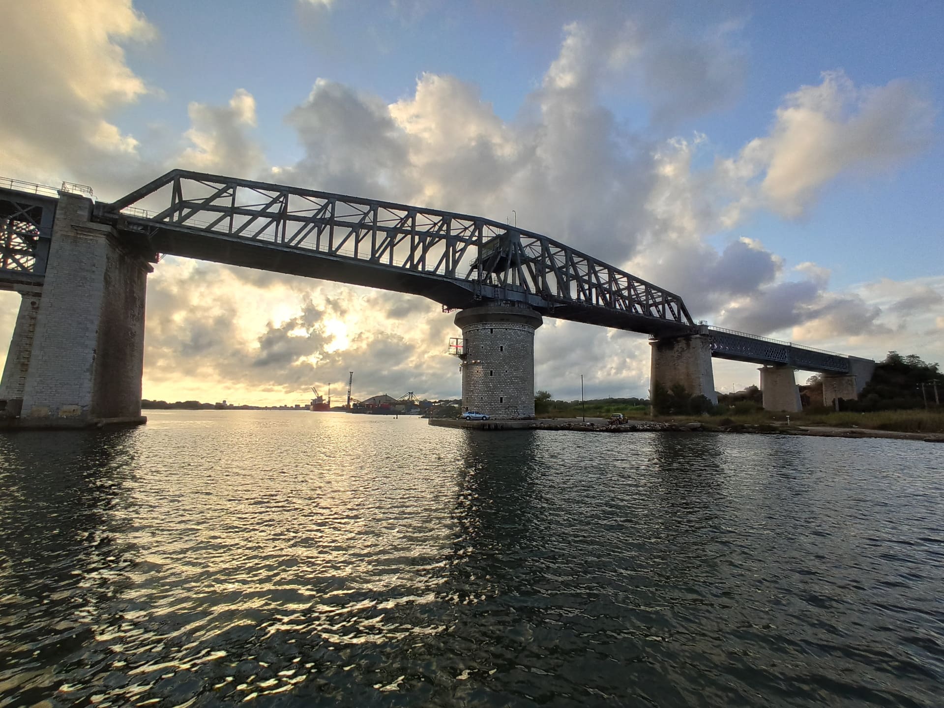 Viaduc ferroviaire de Caronte - photo 3