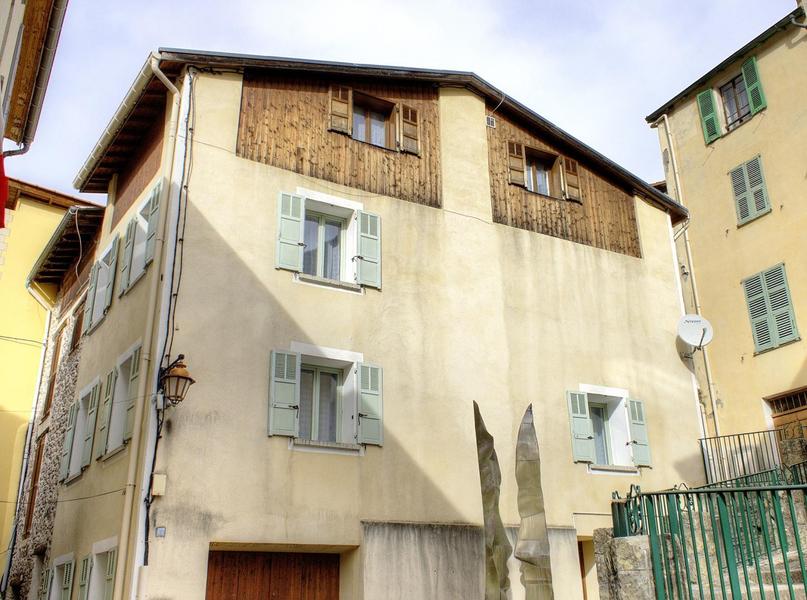 Gîte L'Armourier 1-Le bâtiment-Saint-Sauveur-sur-Tinée-Gîtes de France des Alpes-Maritimes