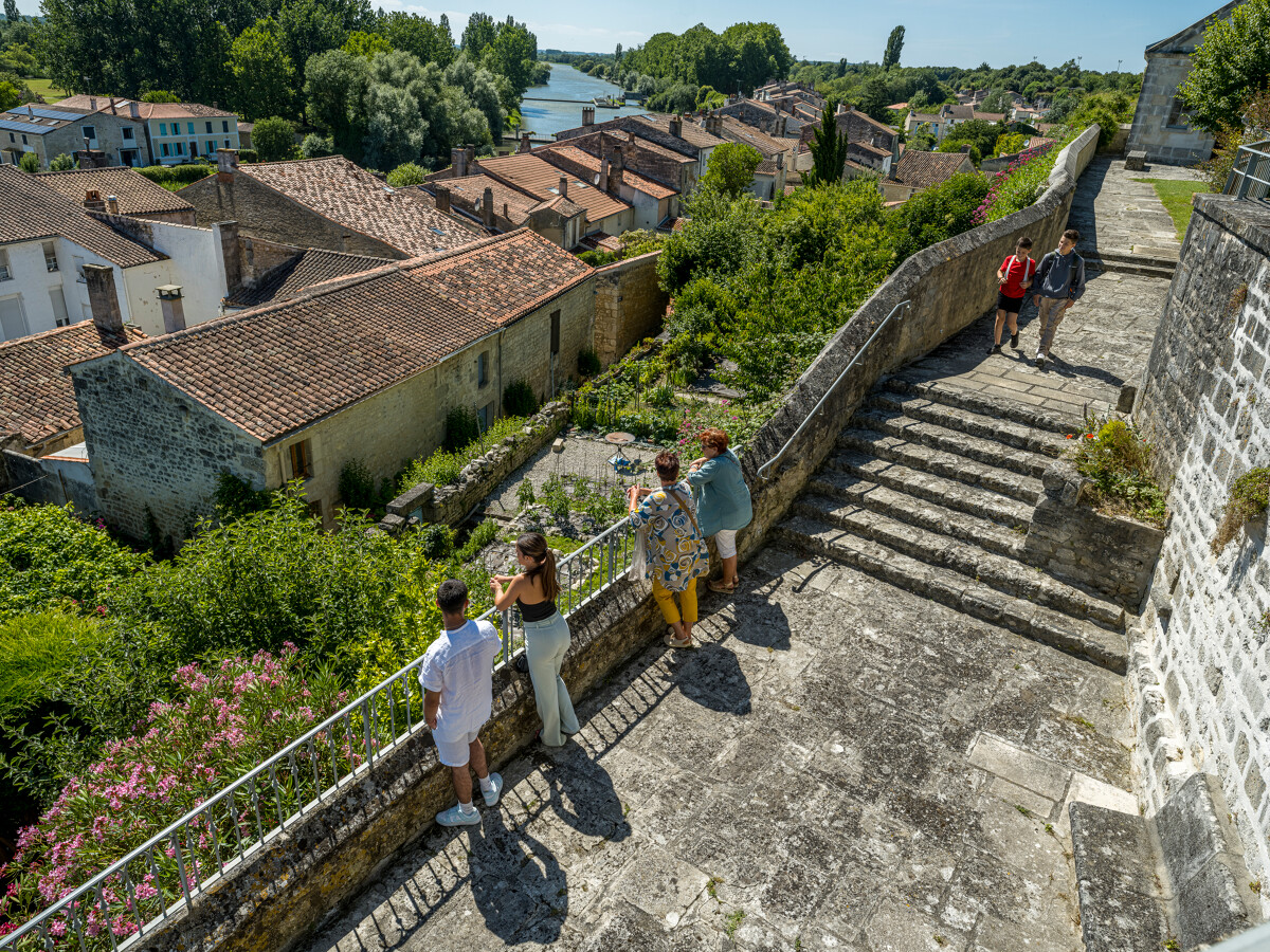 Visite guidée groupe - Au temps des carriers à Saint-Savinien-sur-Charente