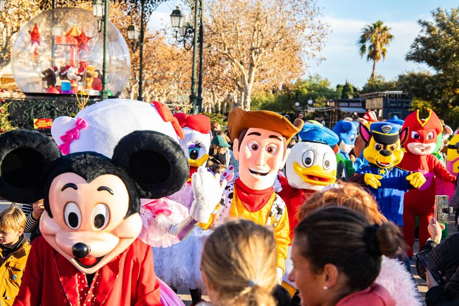 Stuffed Animal Parade: Discoland